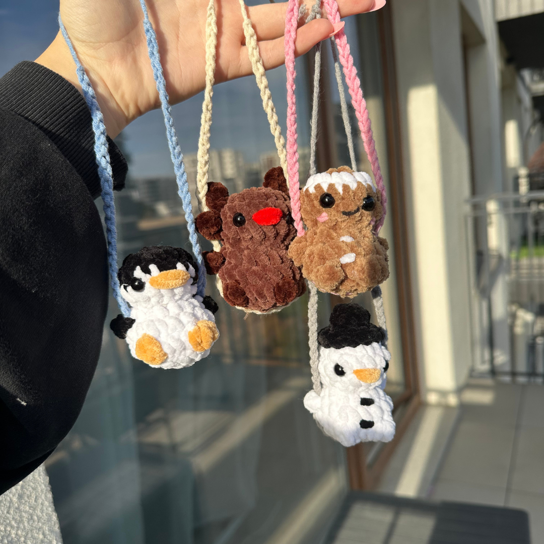 4 in 1No-Sew Crochet Pattern Swinging Christmas Team