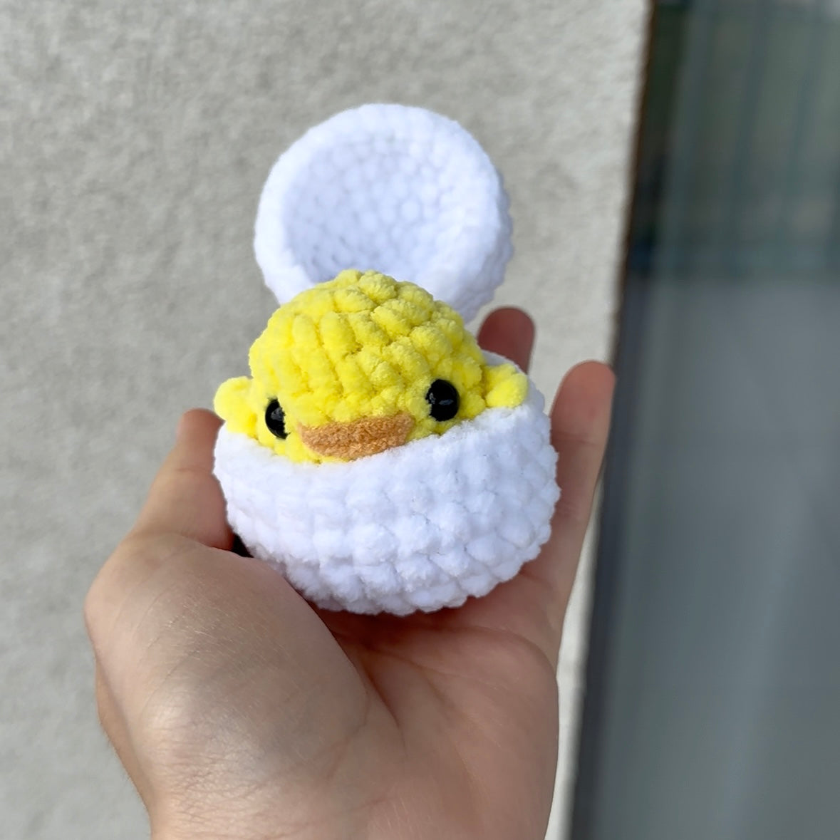 No Sew Chick in Egg Pattern